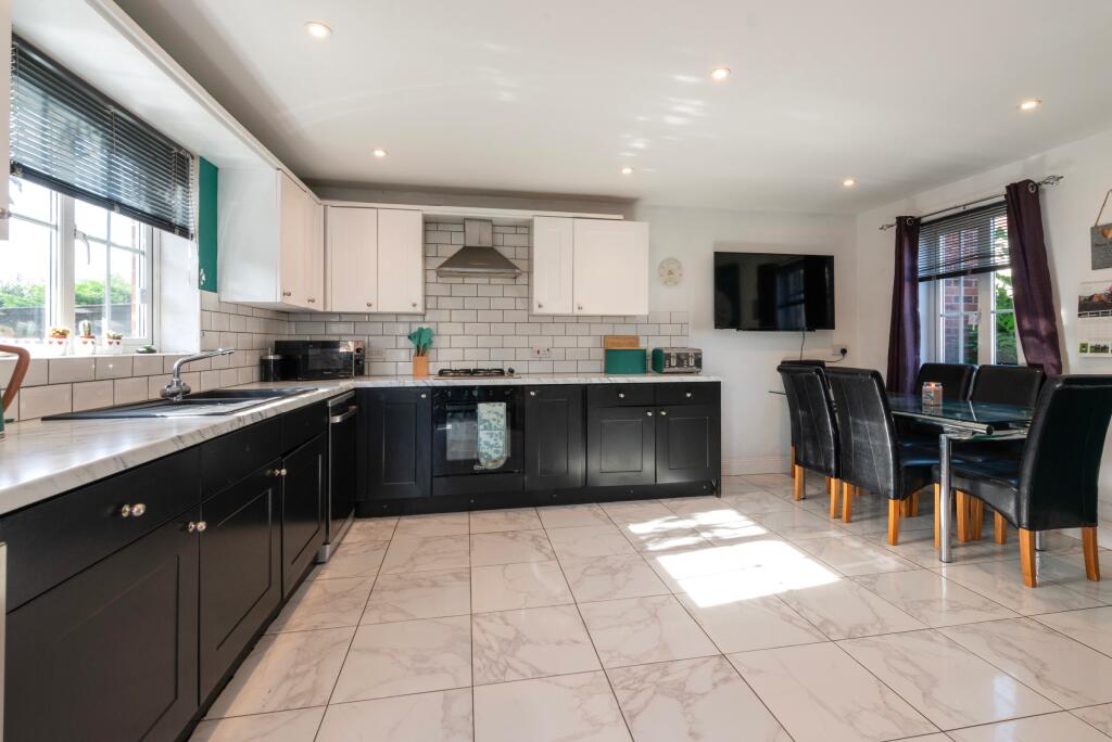 Additional image 14 of Coles Close, Wincanton