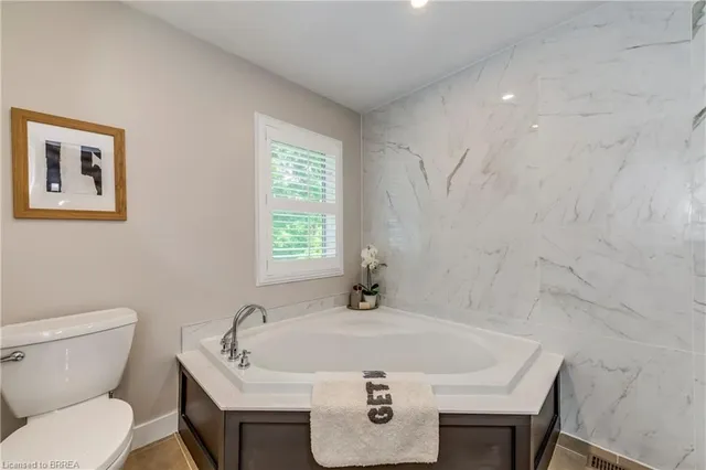 Additional image 36 of 16 Sweetman Dr