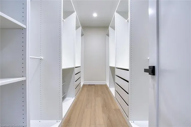 Additional image 23 of 67 Creanona Blvd