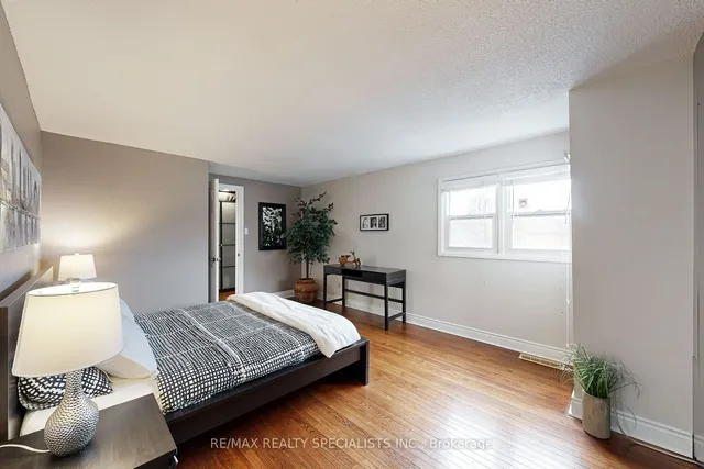 Additional image 22 of 39B Newington Cres