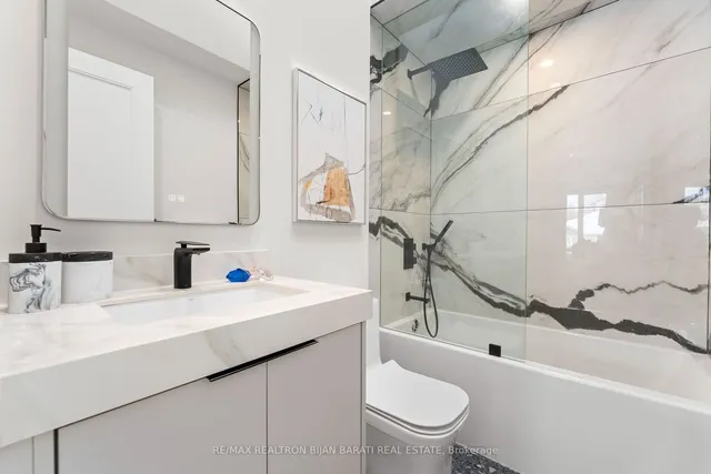 Additional image 25 of 153 B Parkview Ave