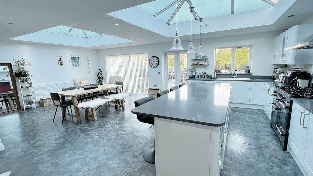 Additional image 7 of Russell Bank Road, Four Oaks