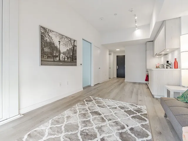 Additional image 10 of 158 Front St Unit 2211