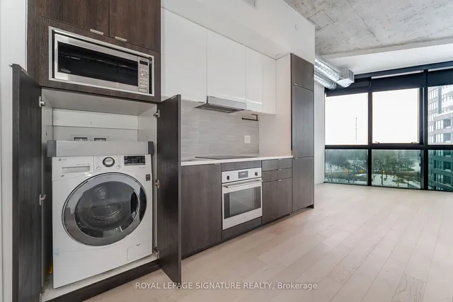 Additional image 20 of 21 Lawren Harris Sq Unit 617