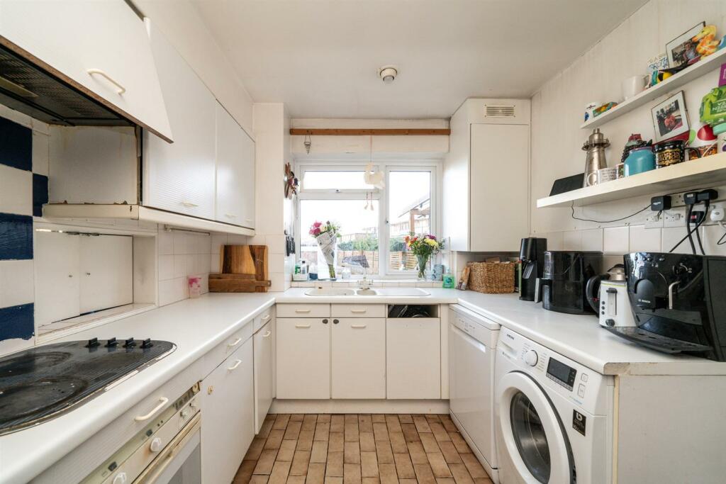 Additional image 6 of Trumpington Drive, St. Albans