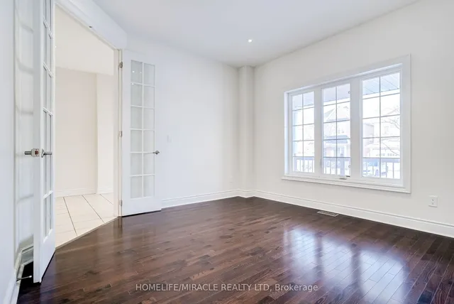 Additional image 4 of 4 Lavallee Cres