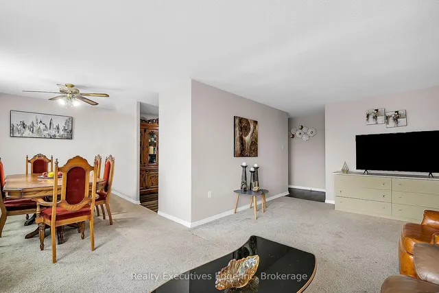 Additional image 11 of 35 Green Valley Dr Unit 105