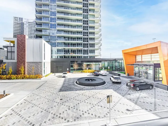 Additional image 19 of 85 McMahon Dr Unit 210