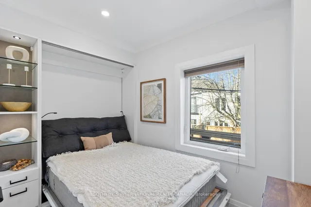 Additional image 26 of 184 Macpherson Ave