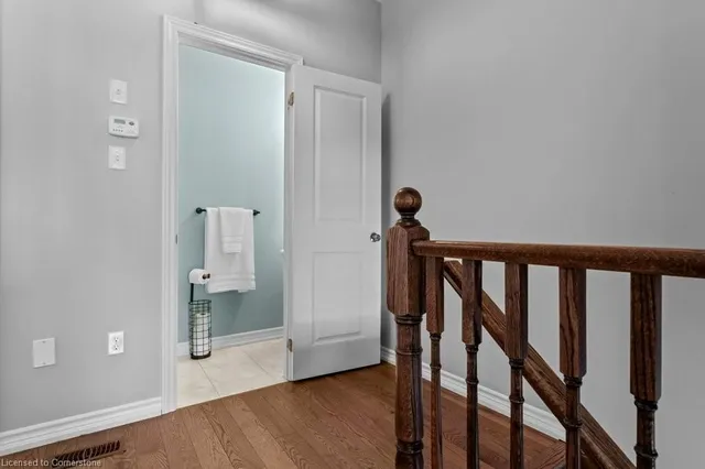 Additional image 6 of 54 Nisbet Blvd Unit 25