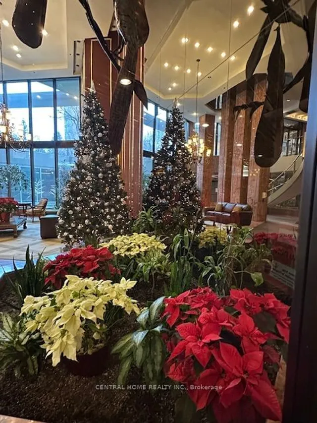 Additional image 15 of 85 Skymark Dr Unit 2502