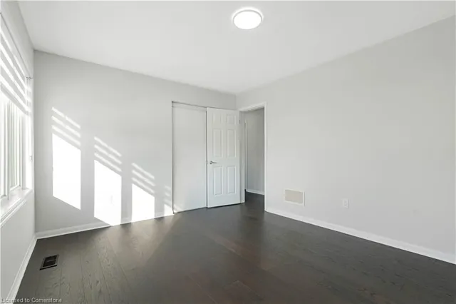 Additional image 36 of 897 Farmstead Dr