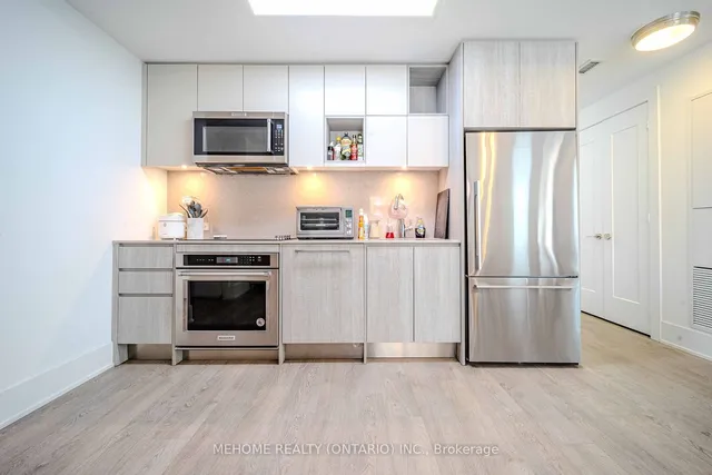 Additional image 8 of 118 Merchants' Wharf Ave Unit 322