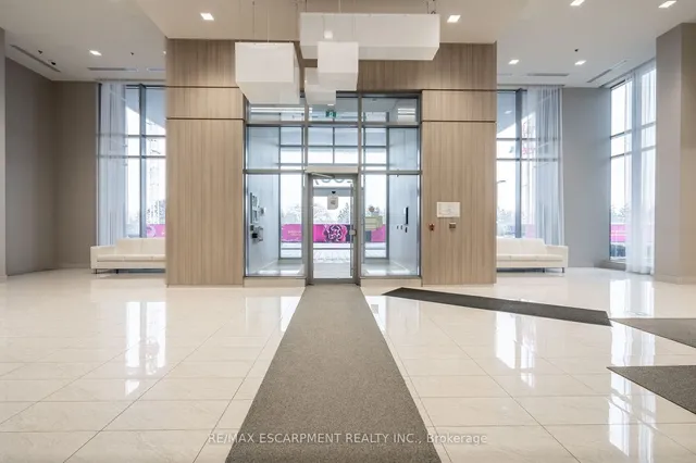 Additional image 3 of 2087 Fairview St Unit 1908