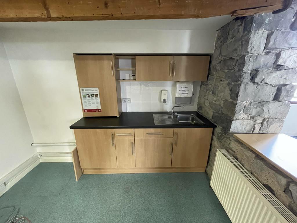 Additional image 11 of Lower Ground Floor Office Suite, 42 - 44 York Street, Clitheroe, Lancashire, BB7 2DL
