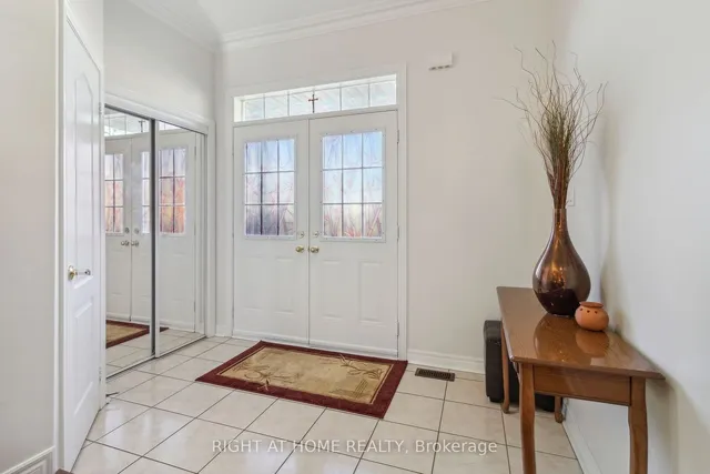 Additional image 3 of 52 Runnymede Cres