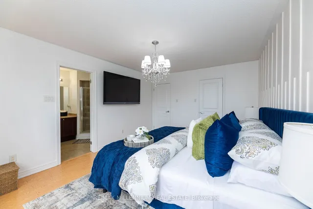 Additional image 16 of 9 Pendulum Circ