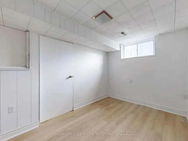 Additional image 30 of 38 Resolution Cres