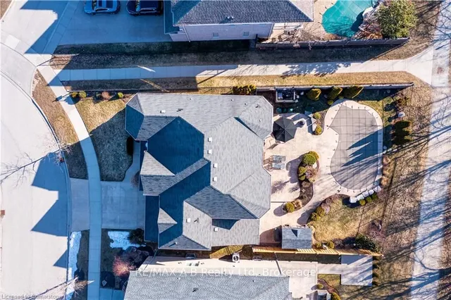 Additional image 6 of 252 Edgewater Cres