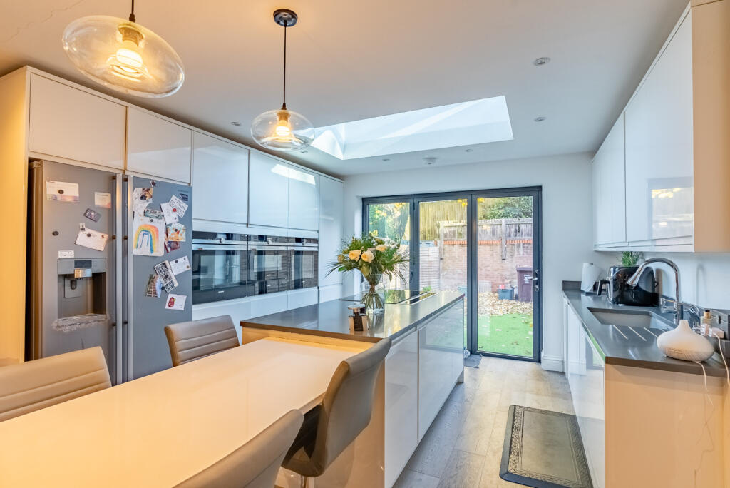 Additional image 18 of Avian Avenue, Curo Park, Frogmore, St. Albans, AL2