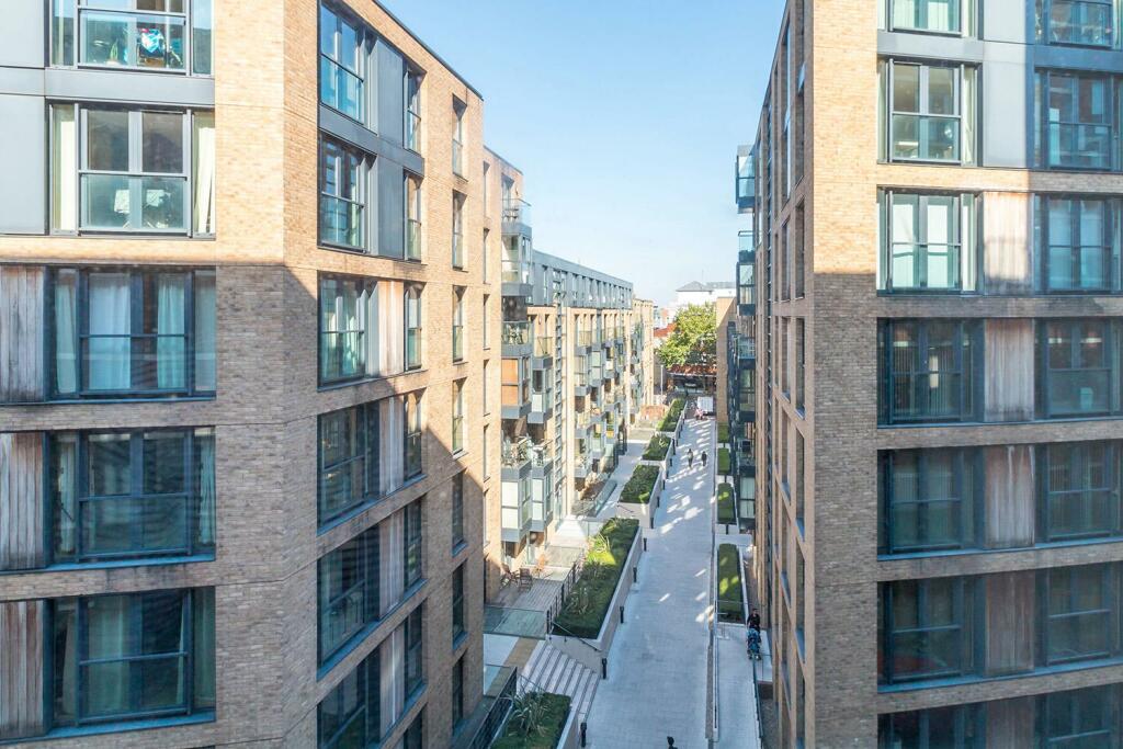 Additional image 9 of I-Land, Essex Street, B5 4TW
