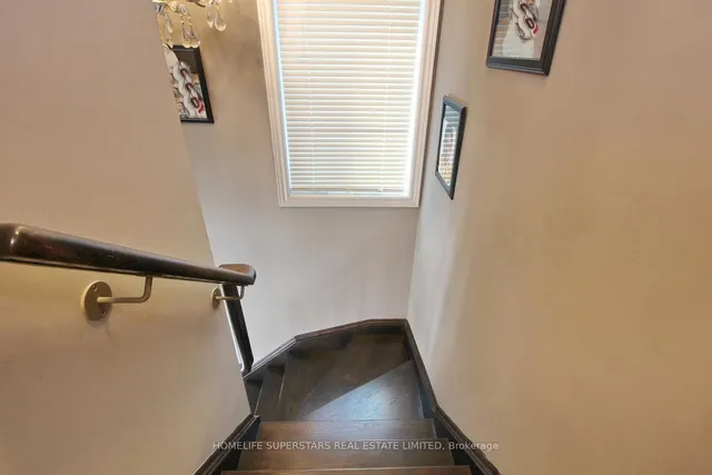 Additional image 30 of 80 Saint Dennis Rd