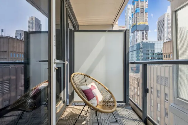 Additional image 32 of 88 Cumberland St Unit 1201