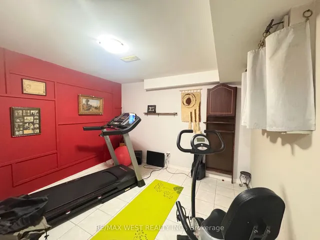 Additional image 31 of 425 Hansen Rd