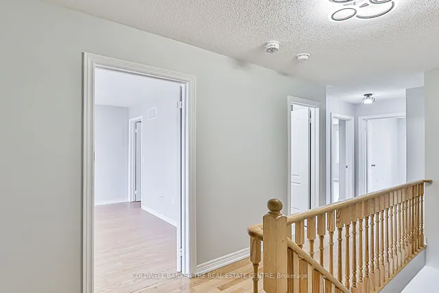 Additional image 21 of 67 Yellowknife Rd