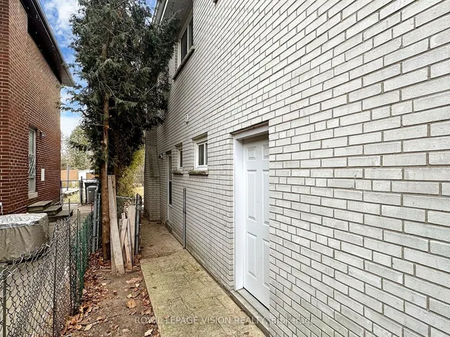Additional image 40 of 9 Fairchild Ave