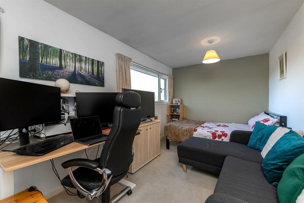 Additional image 12 of Canberra Close, St Albans