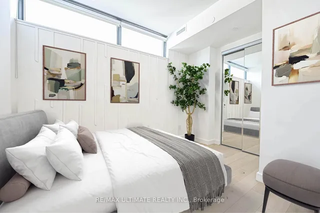 Additional image 23 of 81 Wellesley St Unit 907