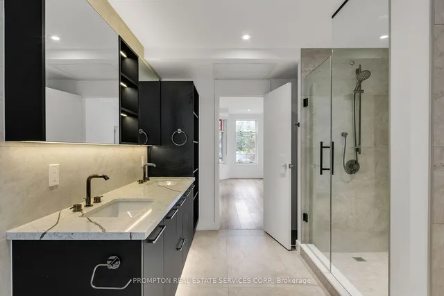 Additional image 21 of 11 Gloucester St