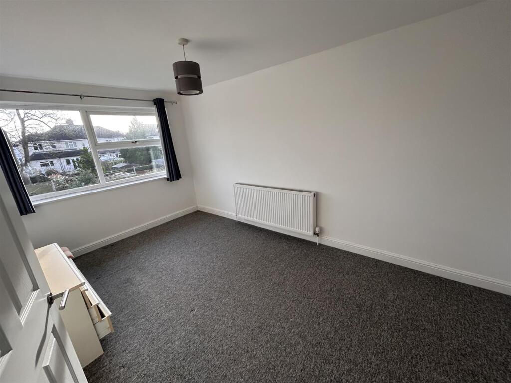 Additional image 4 of Poplars Close, Hatfield