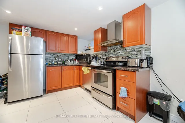 Additional image 27 of 24 Gracemount Cres