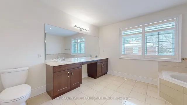 Additional image 29 of 30 Mallingham Crt