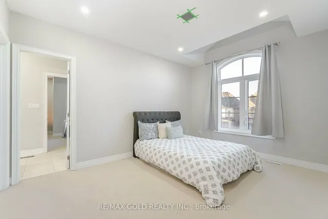 Additional image 21 of 9 Bedouin Cres