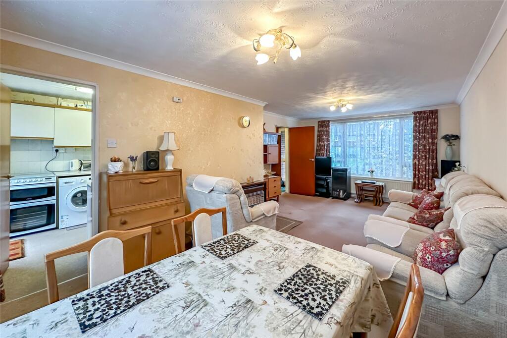 Additional image 4 of Cell Barnes Close, St. Albans, Hertfordshire, AL1