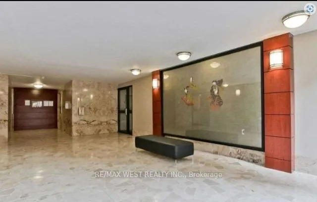 Additional image 5 of 360 Ridelle Ave Unit 911