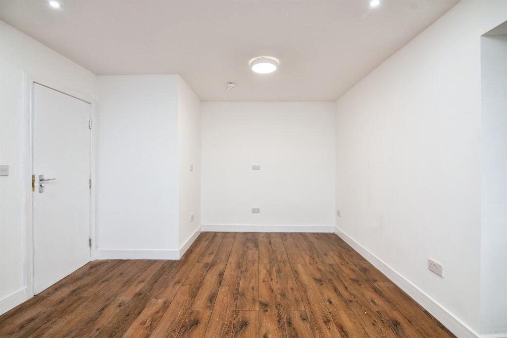 Additional image 33 of Manor Road, Smethwick
