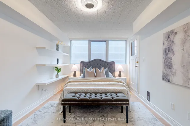 Additional image 16 of 17 Pembroke St Unit 37