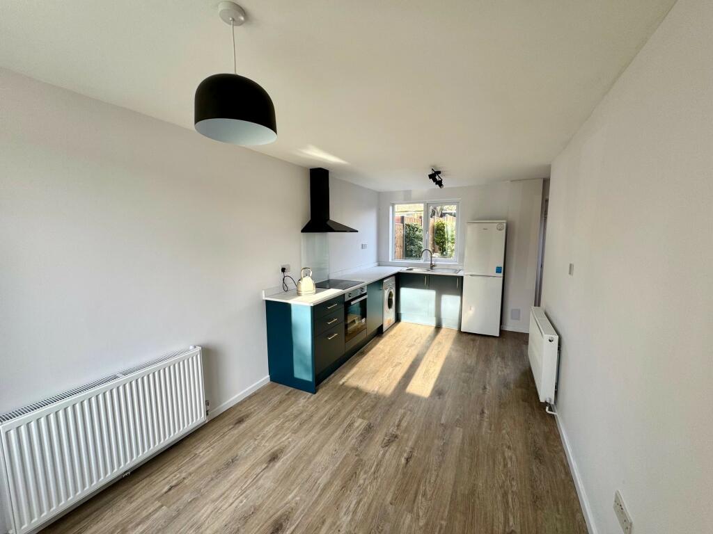 Additional image 4 of Leahurst Crescent, Harborne, B17