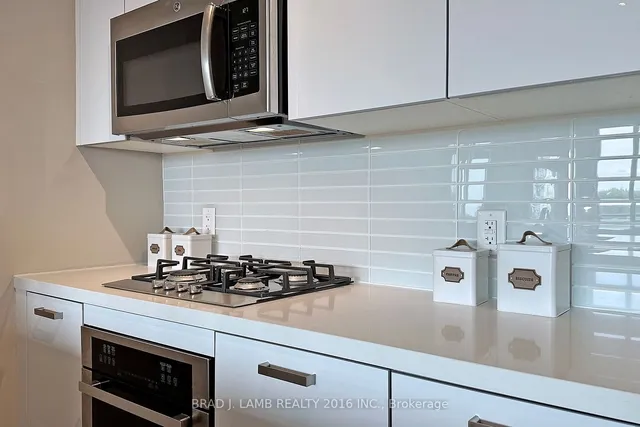 Additional image 12 of 608 Richmond St Unit 520