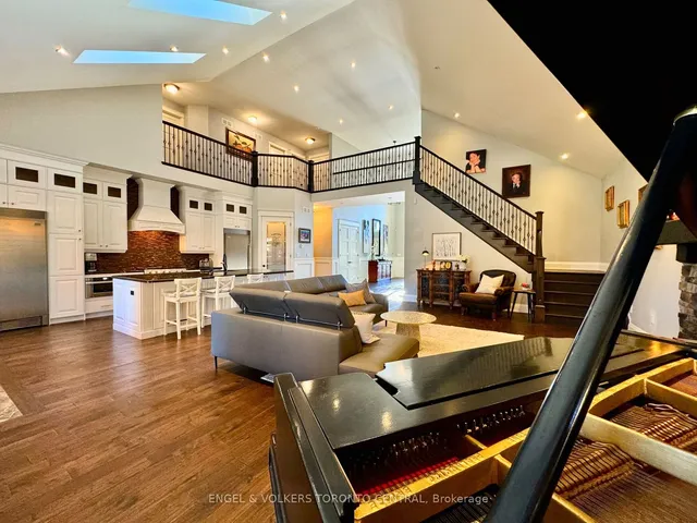 Additional image 3 of 319 Henderson Rd