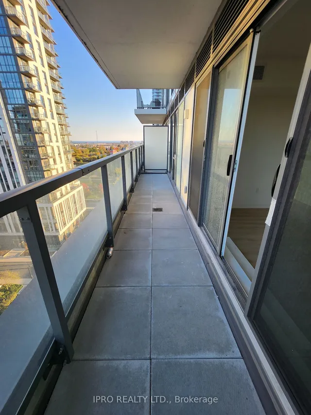 Additional image 13 of 1195 The queensway St Unit 906