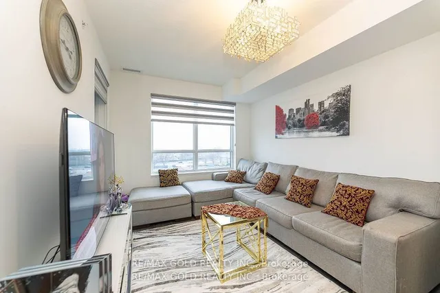 Additional image 15 of 10 Gibbs St Unit 621