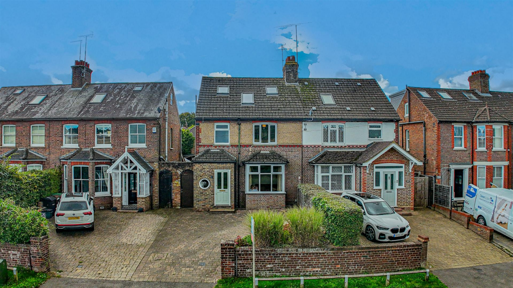Additional image 49 of Luton Road, Harpenden, AL5