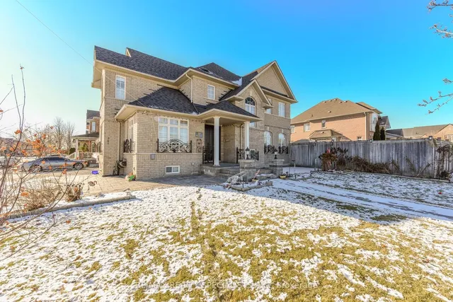 Additional image 3 of 37 Bluffwood Cres