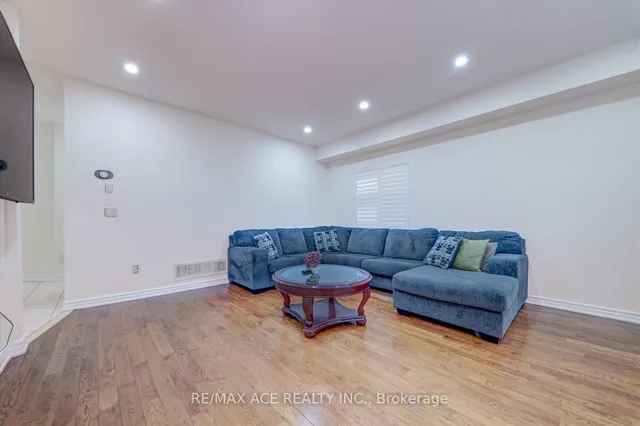 Additional image 6 of 51 Knowles Dr