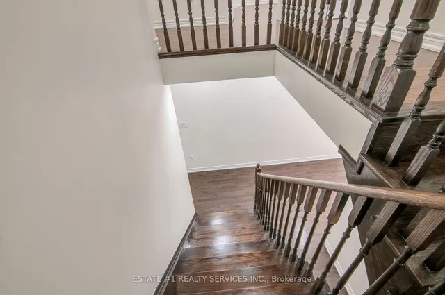 Additional image 18 of 52 Haverstock Cres